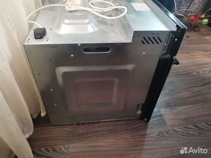 Электро духовка Hansa встраиваемая