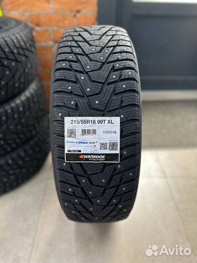 Hankook Winter I'Pike RS2 W429 215/55 R18 99T