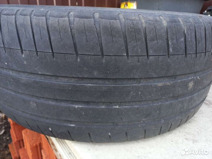 Michelin Maxi Ice 18/45 R18