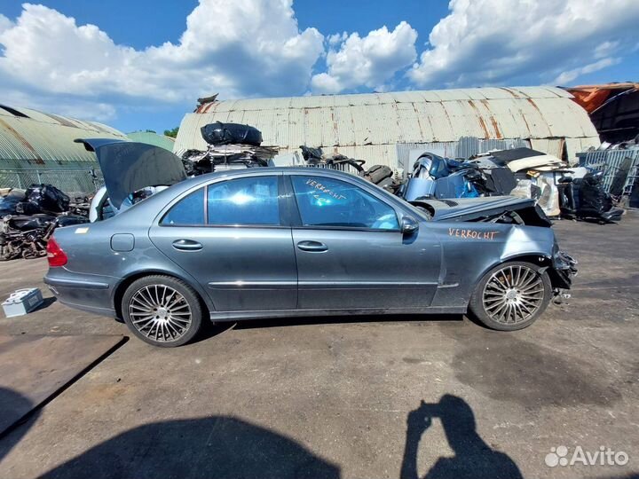 Компрессор системы кондиционирования Mercedes-Benz