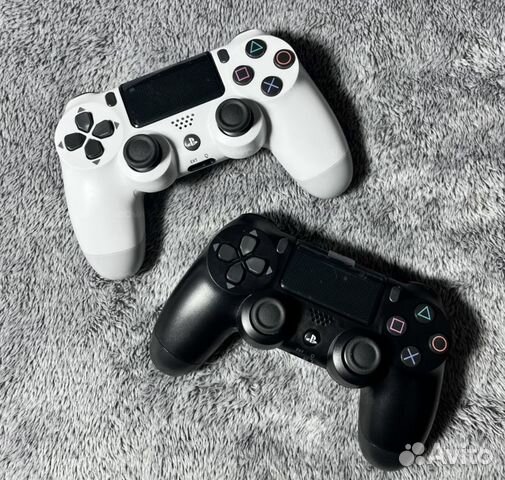 Геймпады на PlayStation 4