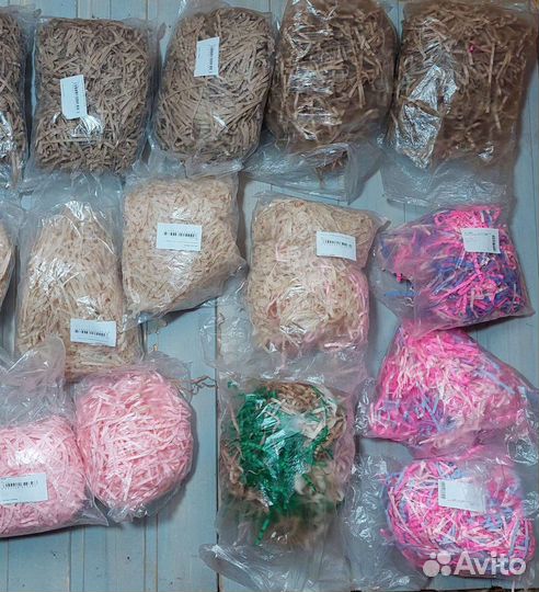 Бумажный наполнитель для подарков,цена за всё