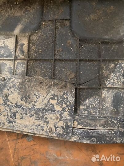 Пыльник переднего бампера Kia Rio x line