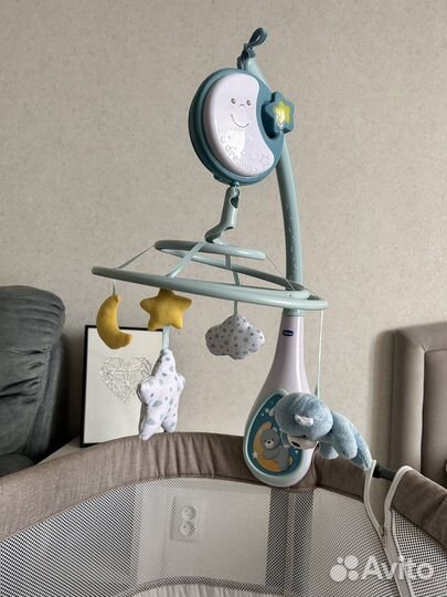 Детская кроватка люлька Nuovita +мобиль Chicco