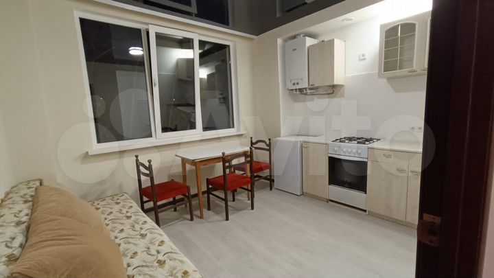 Дом 42 м² на участке 1 сот.