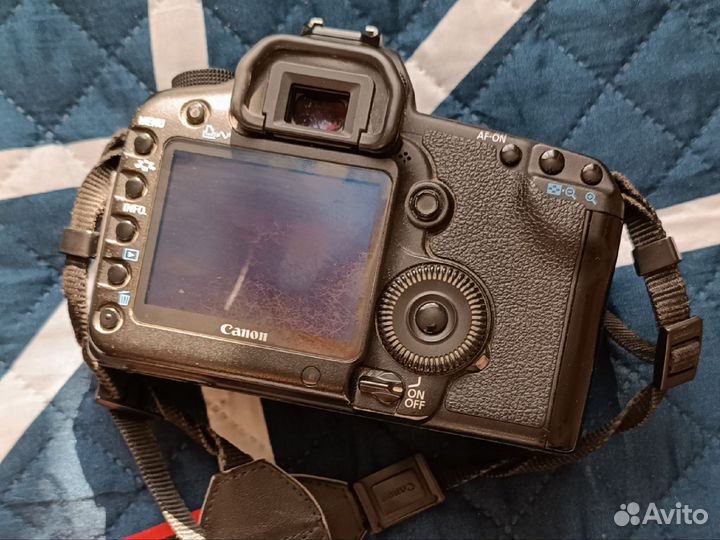 Canon 5D Mark 2 в хорошем состоянии