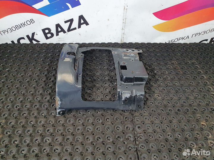 Кронштейн фары правый Scania 5-series