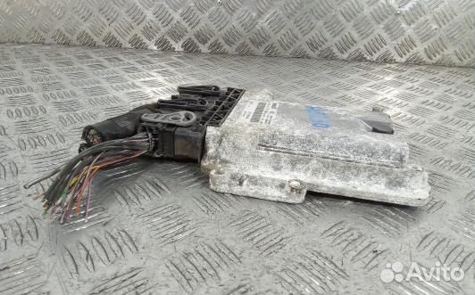 Блок управления двс renault master 3 (HEA30PC01)