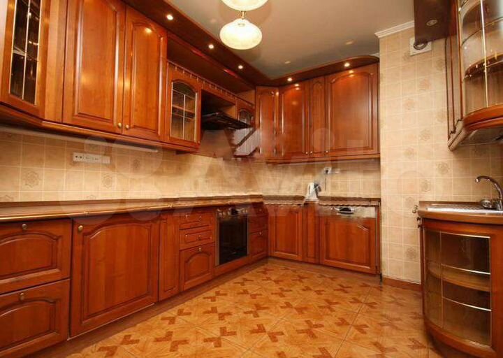 Комната 19 м² в 1-к., 4/17 эт.