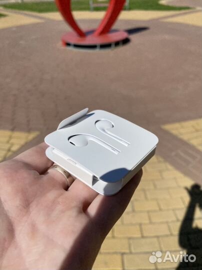 Наушники Apple earpods lightning оригинал новые