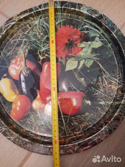 Поднос железный