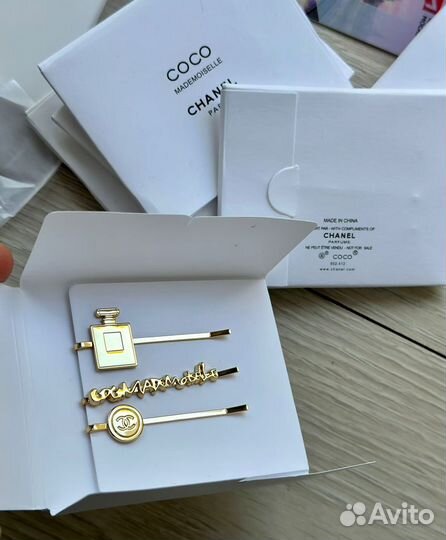Chanel заколки (невидимки)