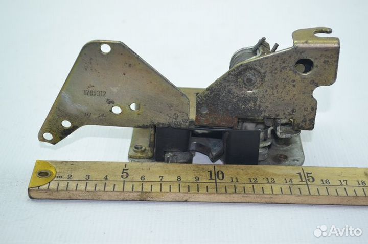 Замок двери, правый scania R-Series (01.04)