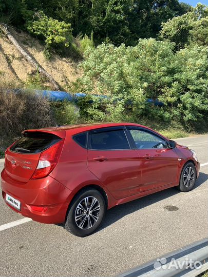 Hyundai Solaris 1.6 AT, 2011, 234 000 км