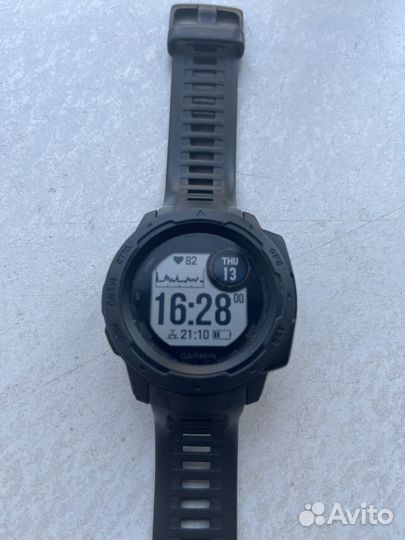 Часы Garmin