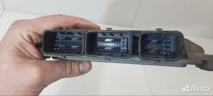 Блок управления двигателем Renault Logan L8 K7M