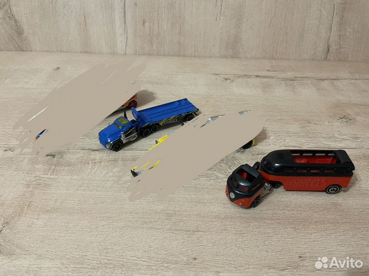 Hot wheels машинки