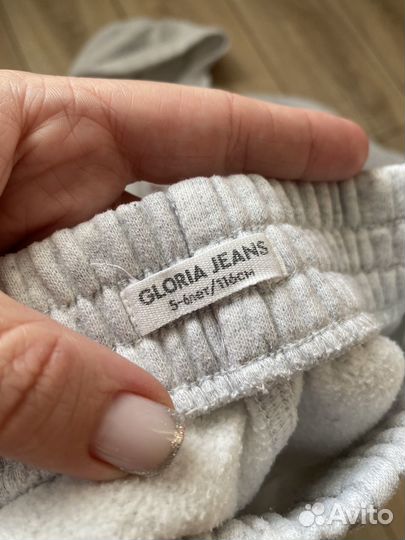 Спортивный костюм для девочки