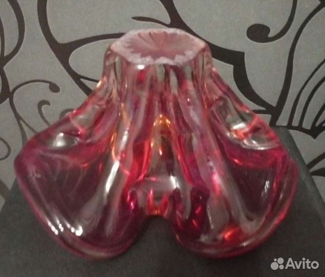 Ваза, пепельница, цветное гутное стекло