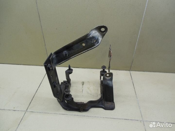 Кронштейн гидроусилителя Focus II 2005-2008