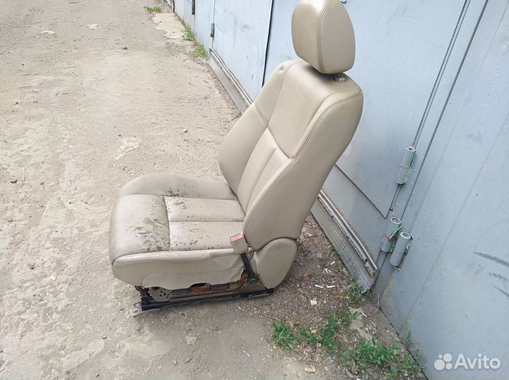 Nissan teana L-33 сидение салона