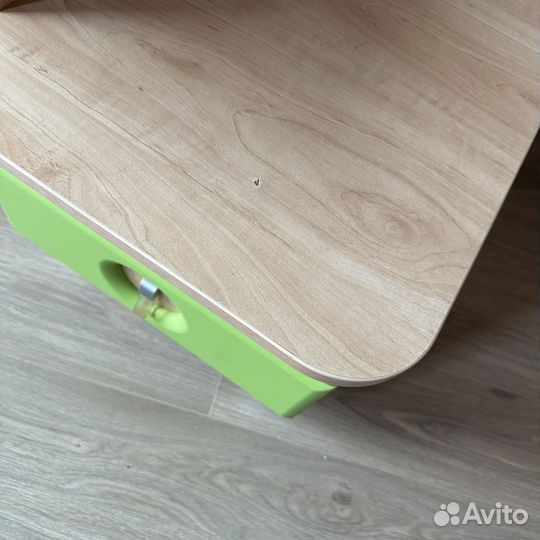 Детский стол