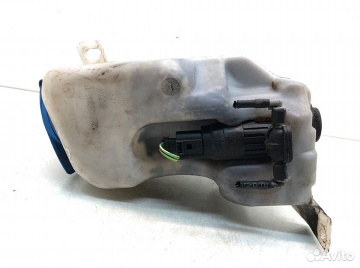 Бачок омывателя Volkswagen Golf 4 1.4 I 2003