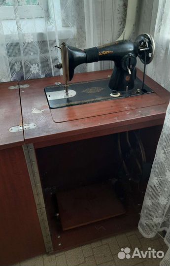 Швейная машинка