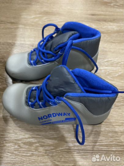 Лыжные ботинки детские 34