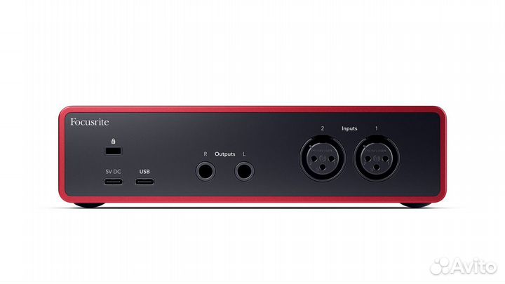 Focusrite Scarlett 2i2 Studio 4th Gen комплект