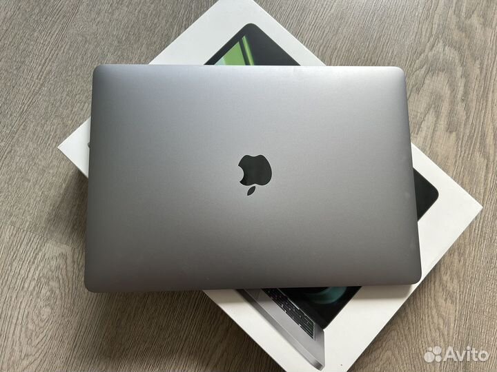 MacBook Pro 15 2017 TouchBar 512gb