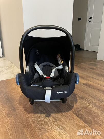 Детское автокресло от 0 maxi cosi