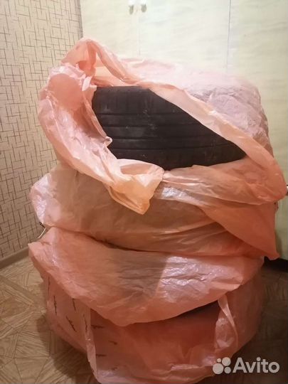 Nokian Tyres Hakka Blue 2 215/55 R17