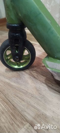 Трюковой самокат oxelo