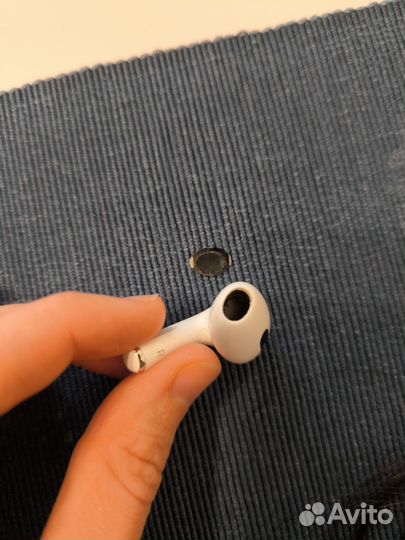 Наушник правый Apple AirPods (3rd generation)