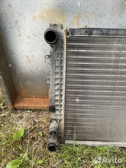 Радиатор основной VW Passat B5 VR5 AGZ 2.3