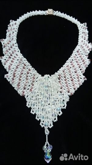Колье из бисера