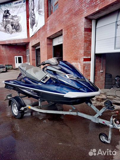 Гидроцикл Yamaha FX Cruiser SHO 1800