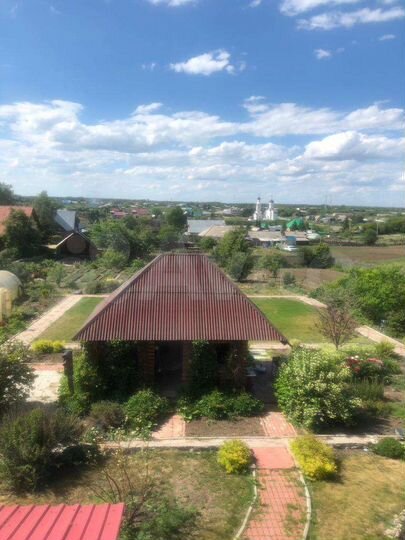 Дом 200 м² на участке 38 сот.