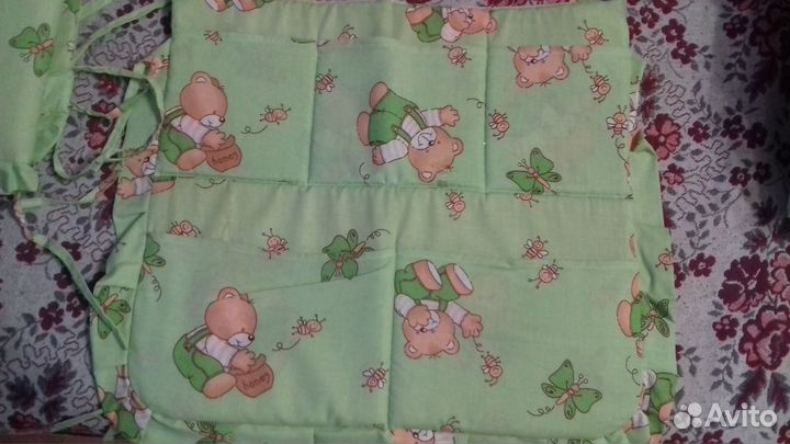 Бортик для детской кроватки