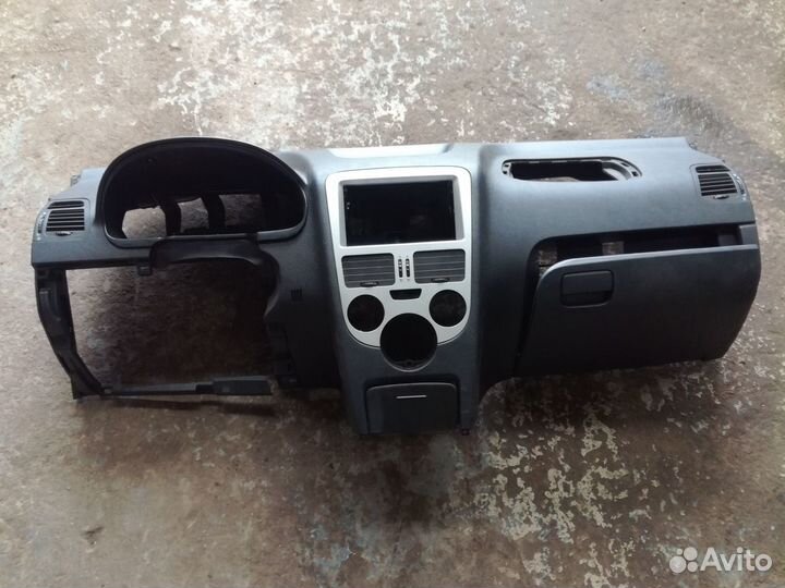 Торпедо щиток приборов Чери Бонус