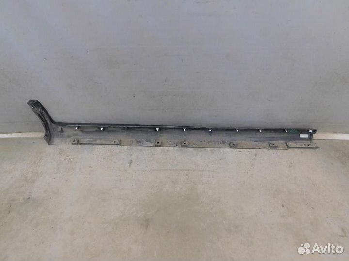 Накладка на порог (наружная) Geely Atlas