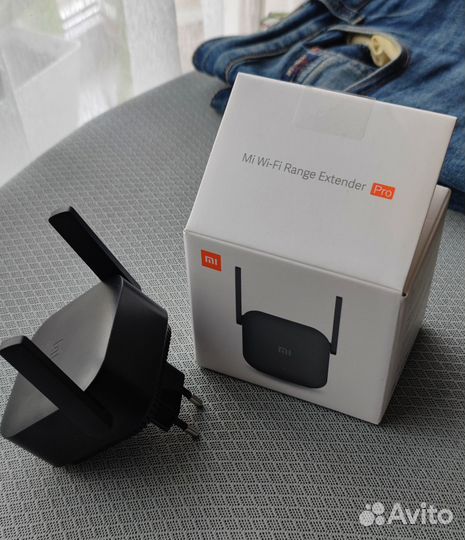Повторитель сигнала Mi Wi-Fi Range Extender Pro