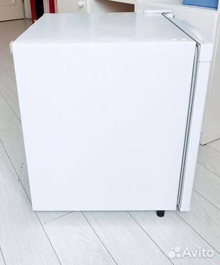 Холодильник бу маленький высота 48