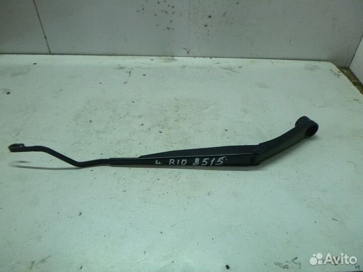 Поводок стеклоочистителя передний правый KIA RIO 2