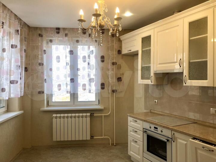 2-к. квартира, 57 м², 19/25 эт.