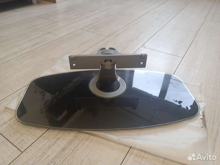 Подставка -нога под телевизор WK 1039A1B