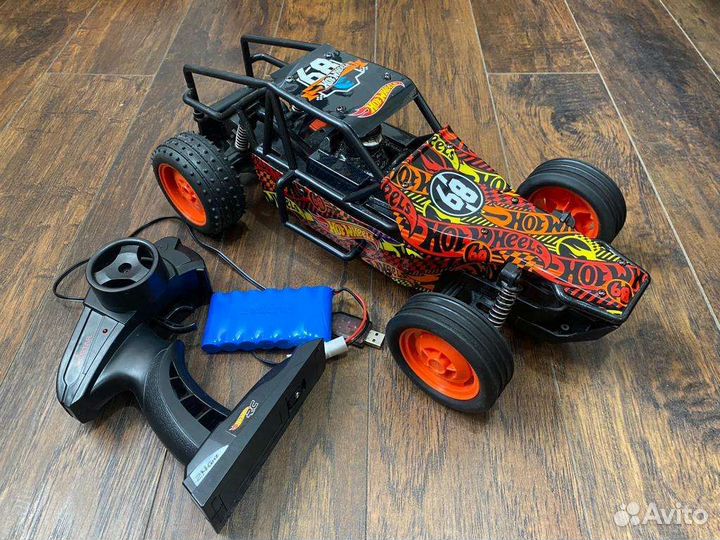 Hot wheels машина на пульте управления