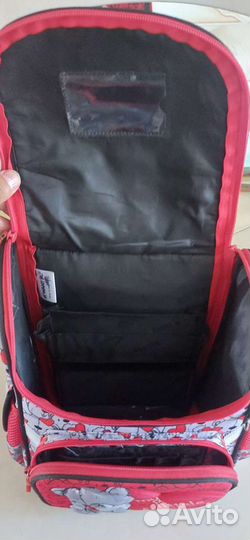 Рюкзак школьный