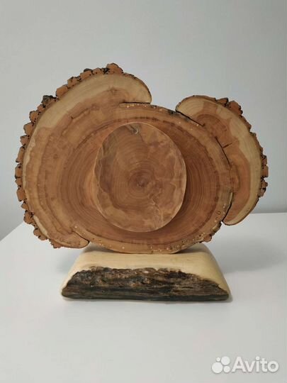 Часы из спила дерева